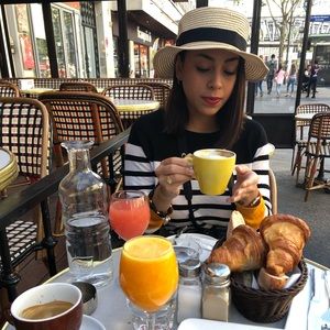 Meet your Posher, Jimena